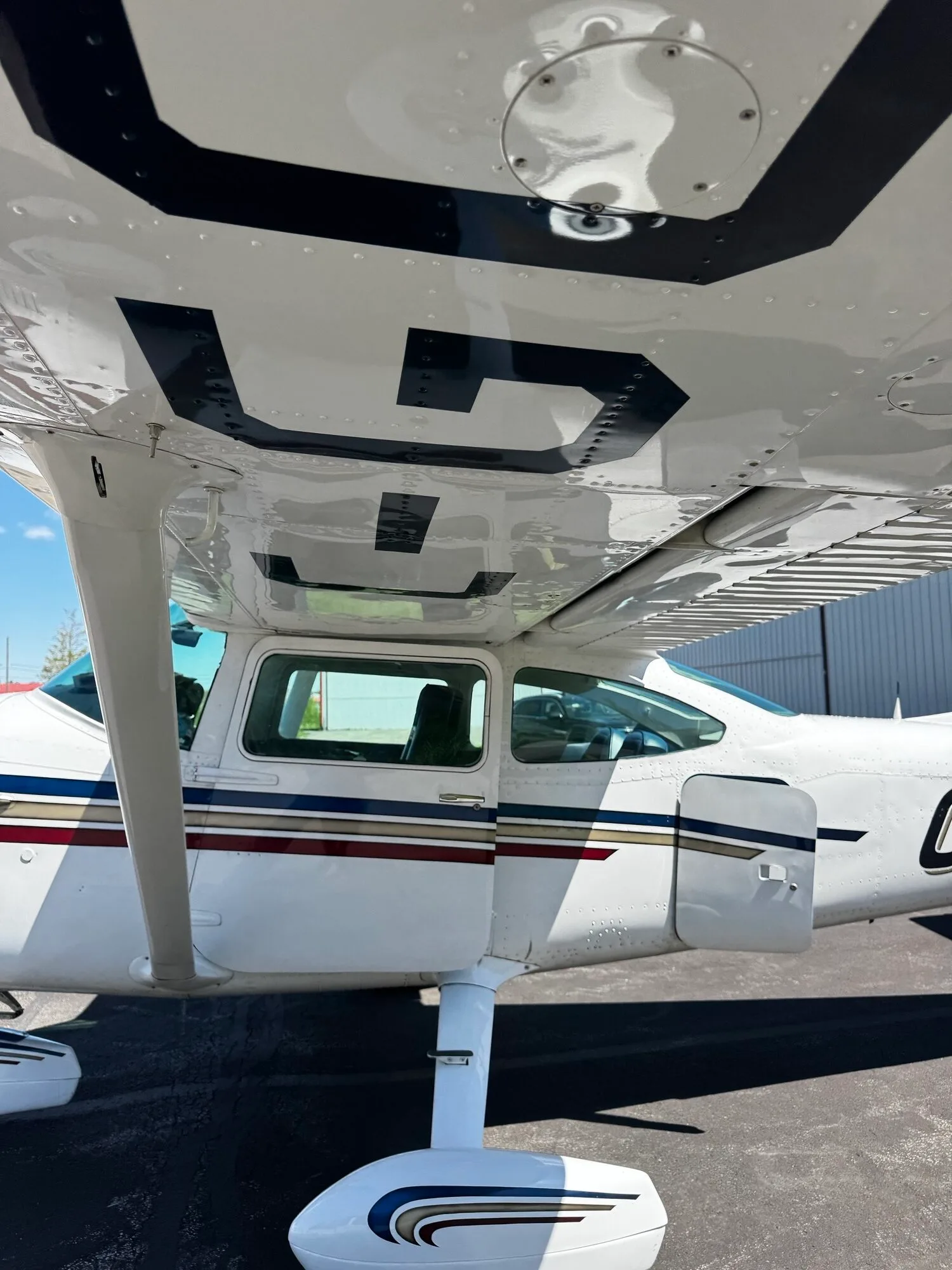 Exterior view of a 1975 Cessna 182.