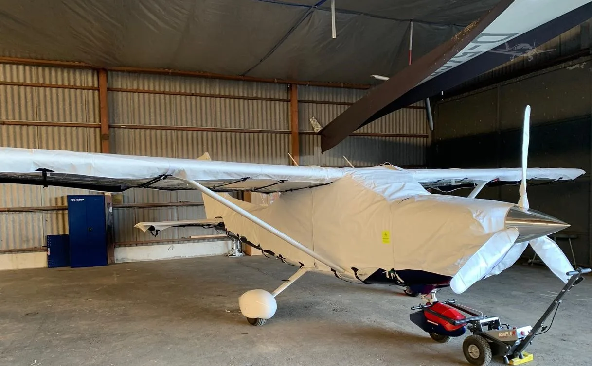 Exterior view of a 2020 CESSNA 182T SKYLANE, D-EJOM.
