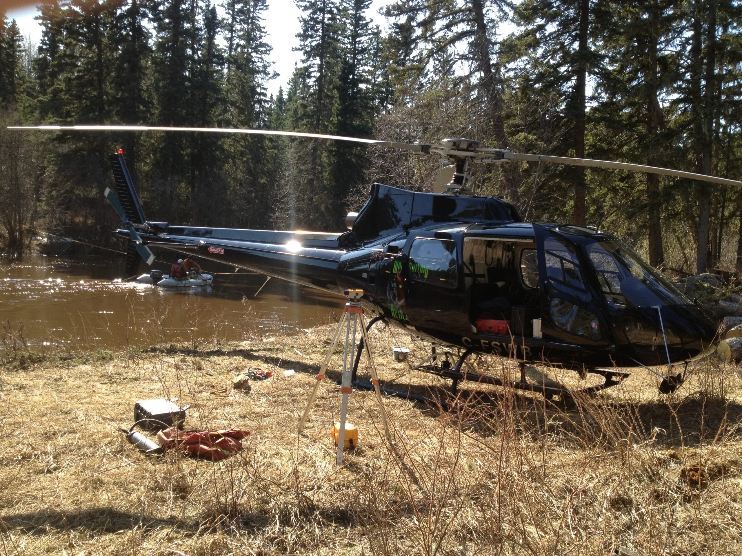 Exterior view of a 1991 Eurocopter AS350B2 2580, C-FSWB.