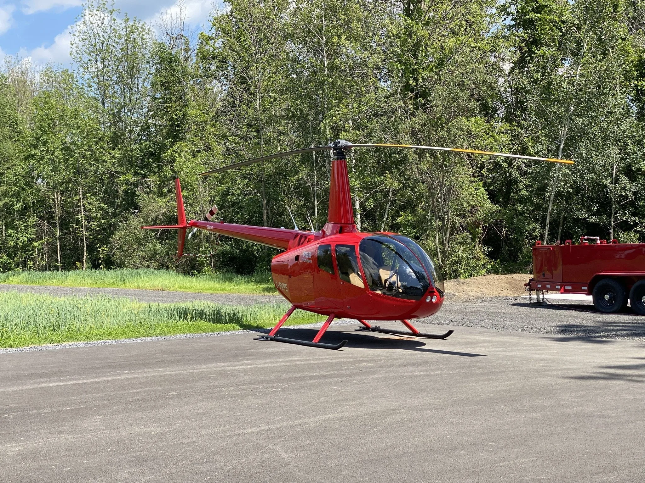 Exterior view of a 2017 Robinson R66 Turbine 2017.