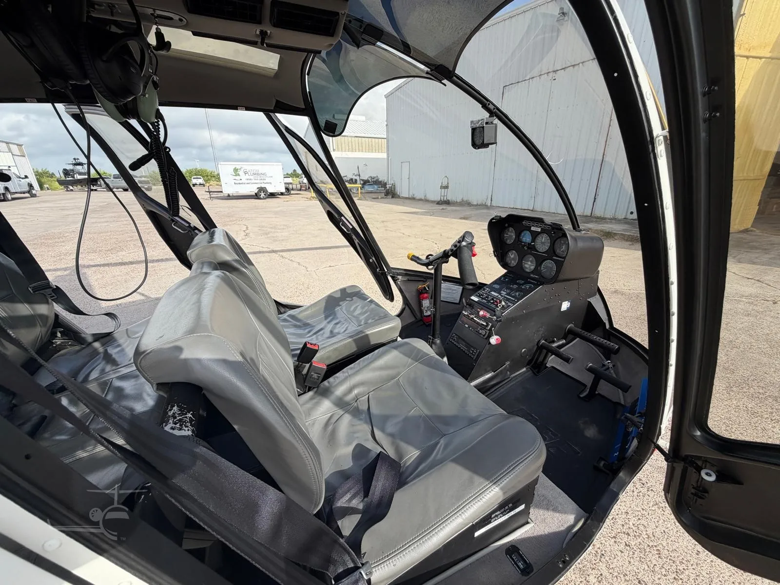 NA - 2012 Robinson R66