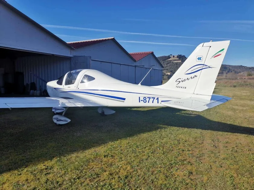 Exterior view of a 2007 Tecnam P2002 Sierra.