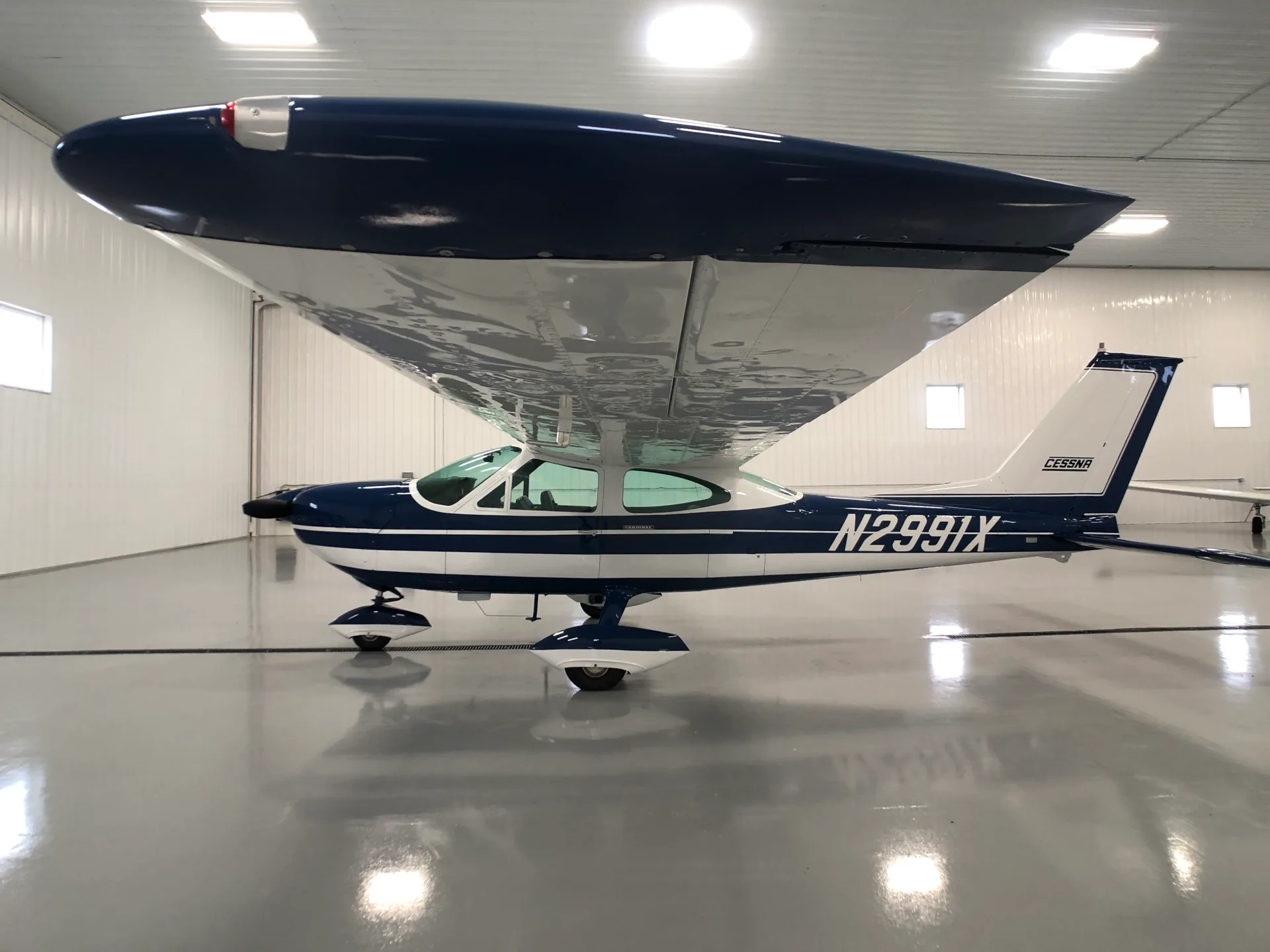 Exterior view of a 1968 Cessna 177 Cardinal - Elite Air Service.