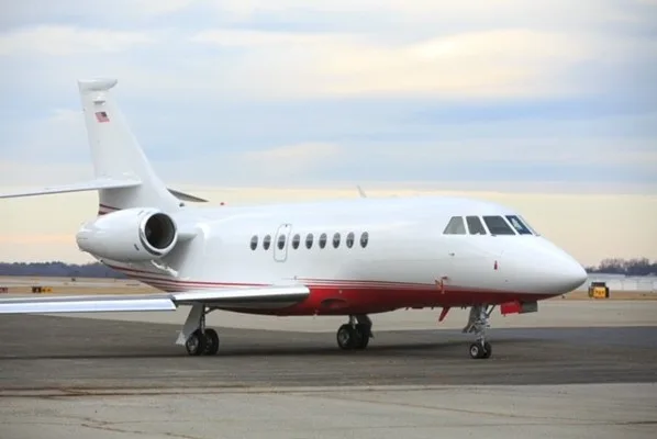 1996 Falcon 2000