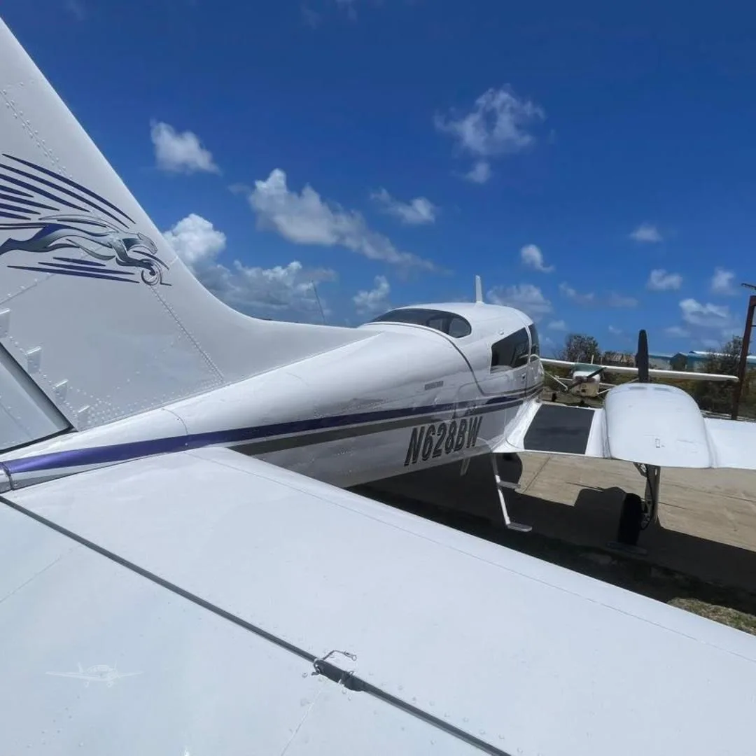 Exterior view of a 1975 CESSNA 310R, N628BW.