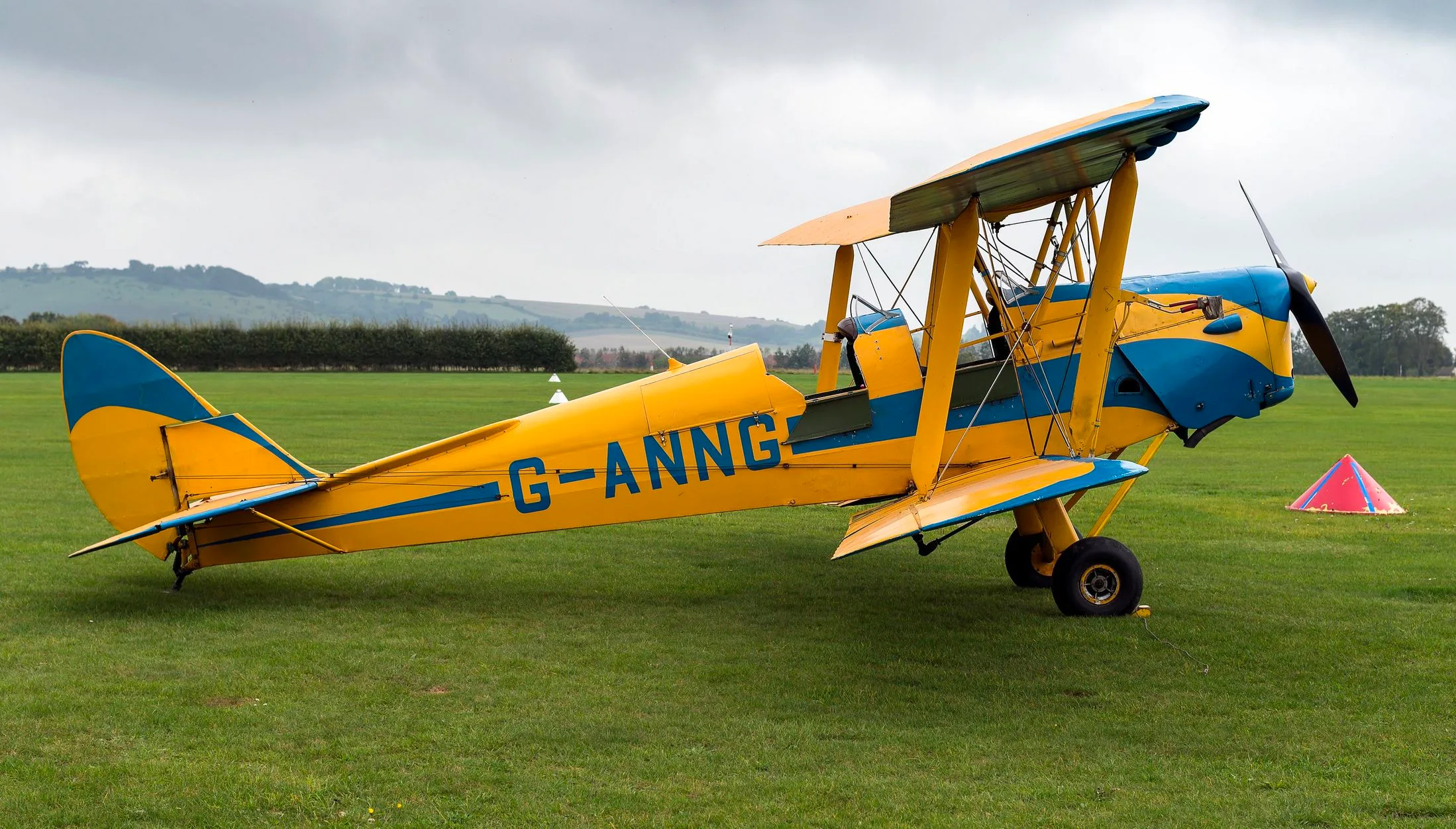 Exterior view of a 1942 de Havilland DH-82A Tiger Moth.