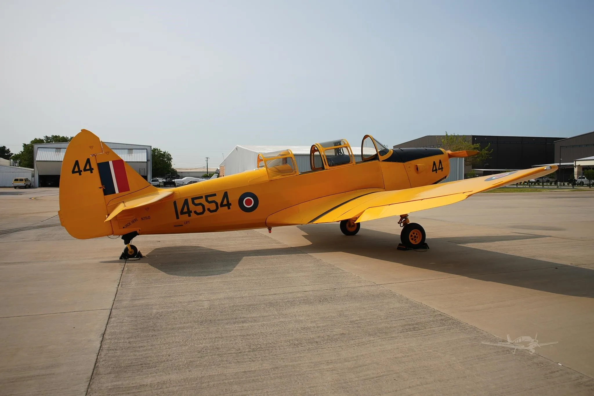 Exterior view of a 1943 FAIRCHILD PT-26, N75LD.