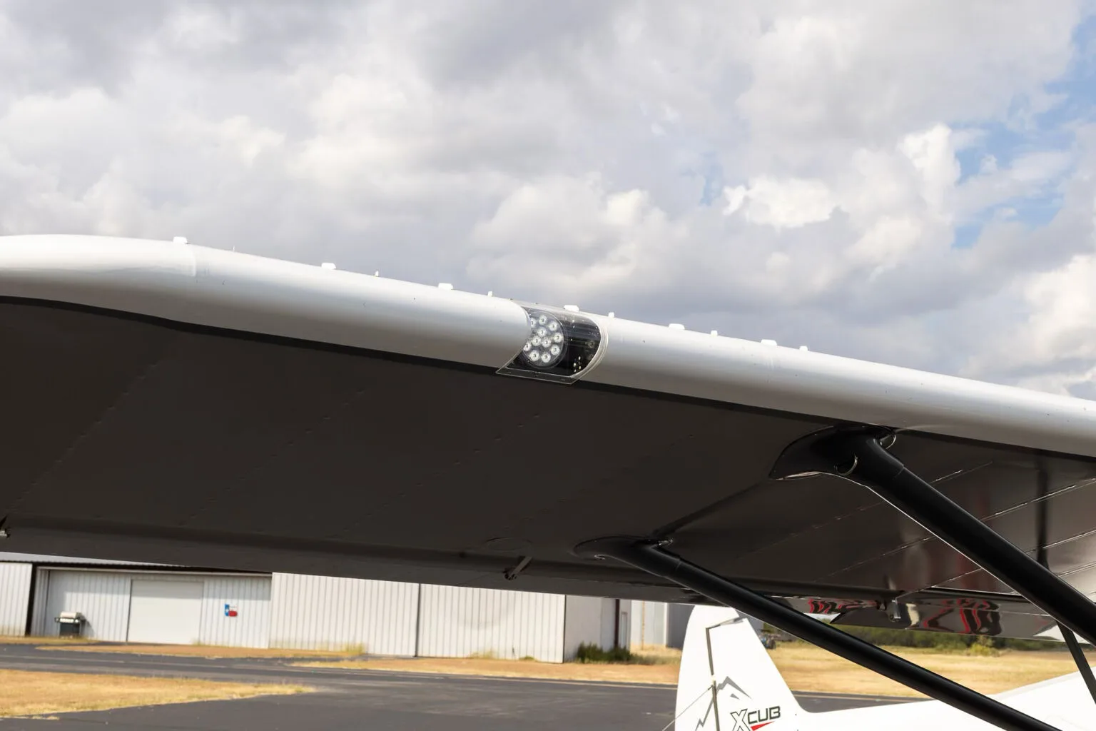 Exterior view of a 2016 CubCrafters XCUB, N555ZM.