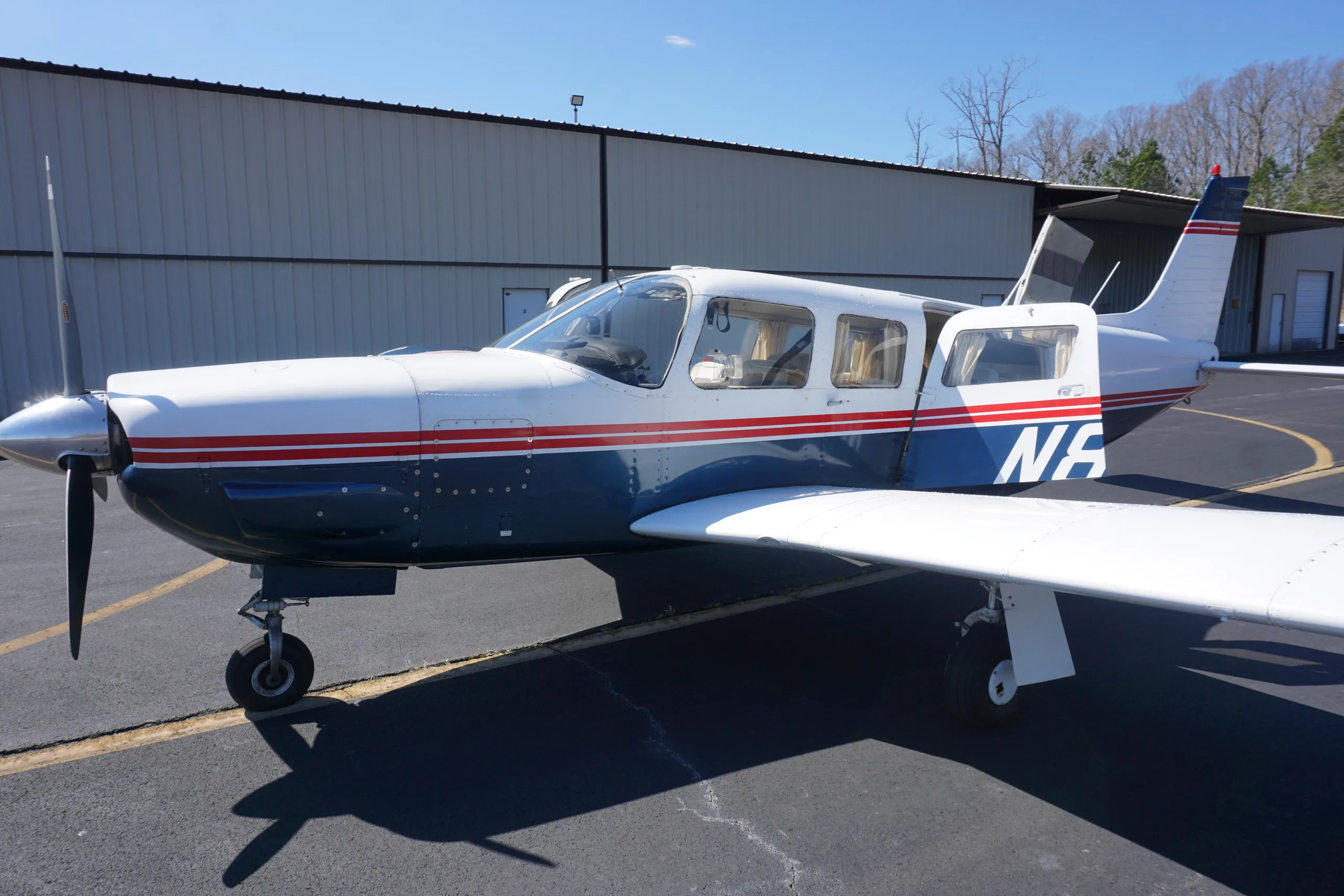 Exterior view of a 1976 Piper PA-32R-300 Lance.