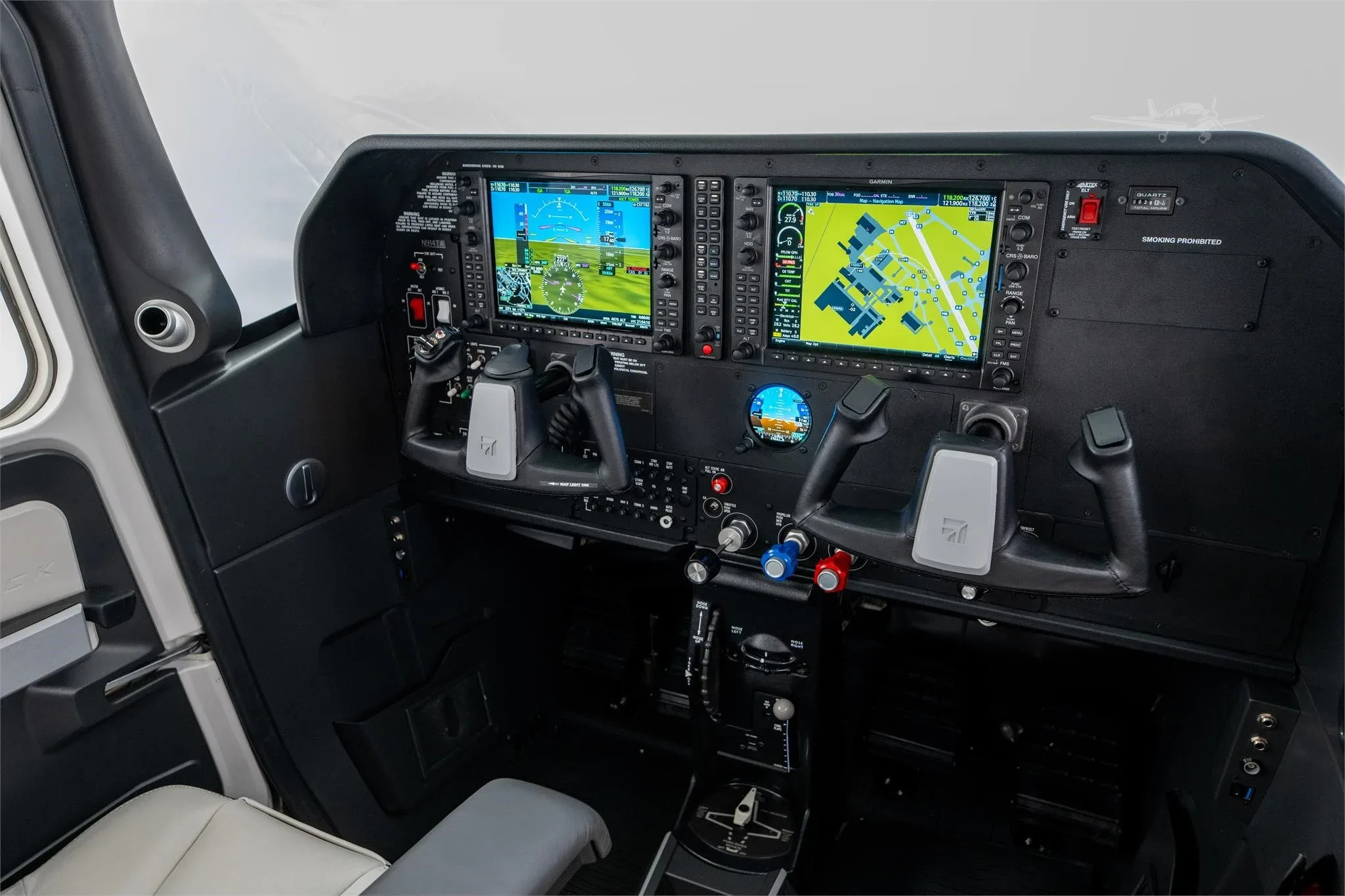 Specification or layout diagram for a 2026 CESSNA 182T SKYLANE.