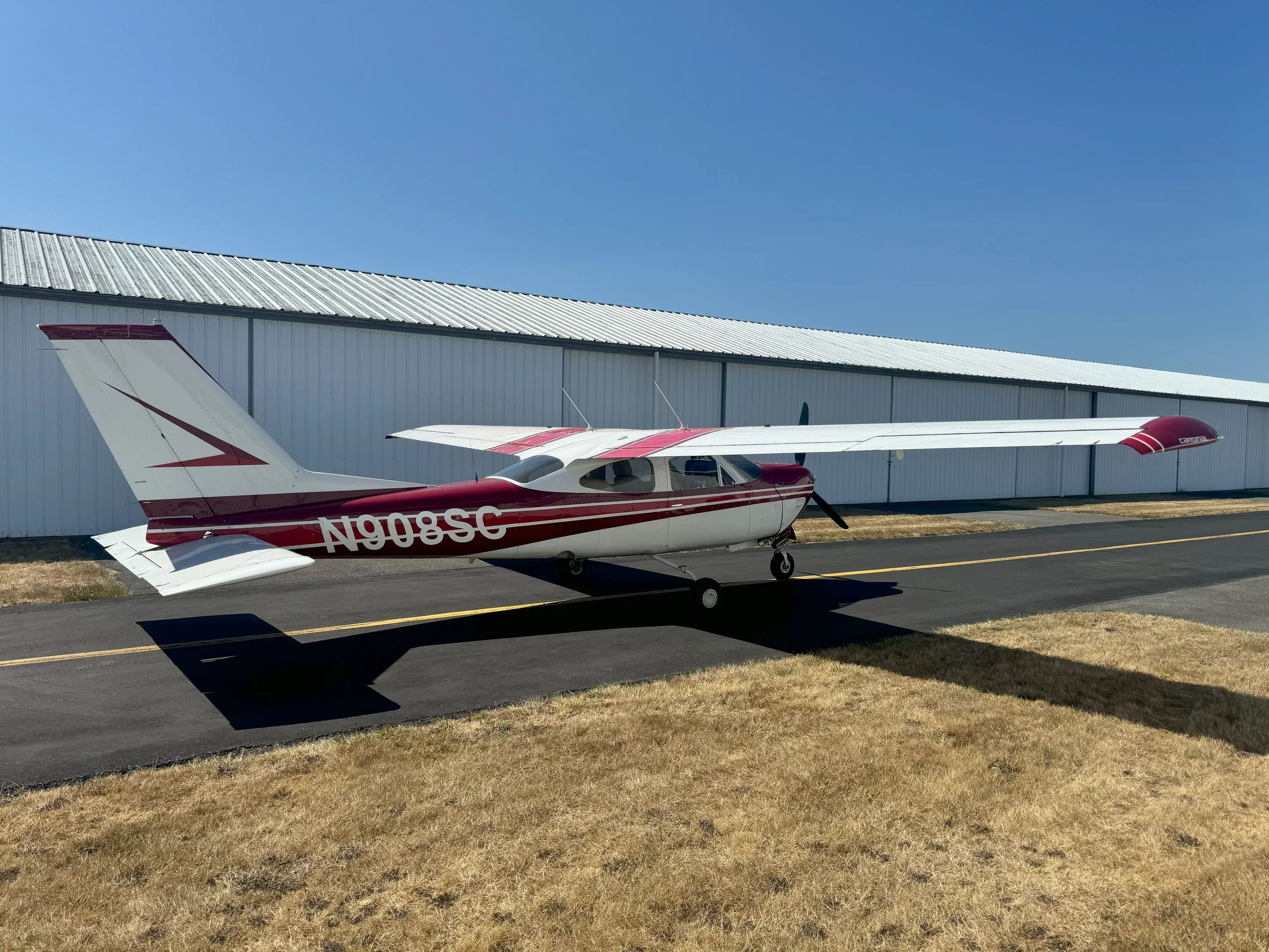 Exterior view of a 1976, N908SC.
