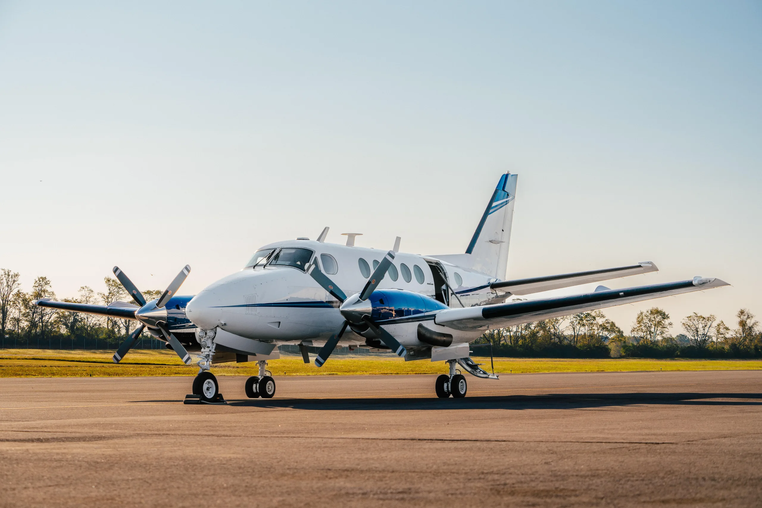 Exterior view of a 1980 Beechcraft King Air B100.
