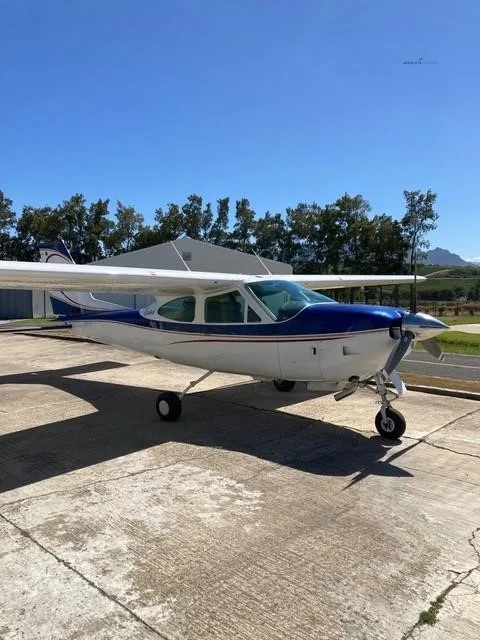 Exterior view of a 1977 CESSNA 177RG.