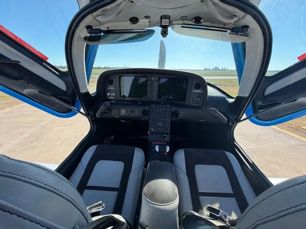 2023 Cirrus SR22 G6