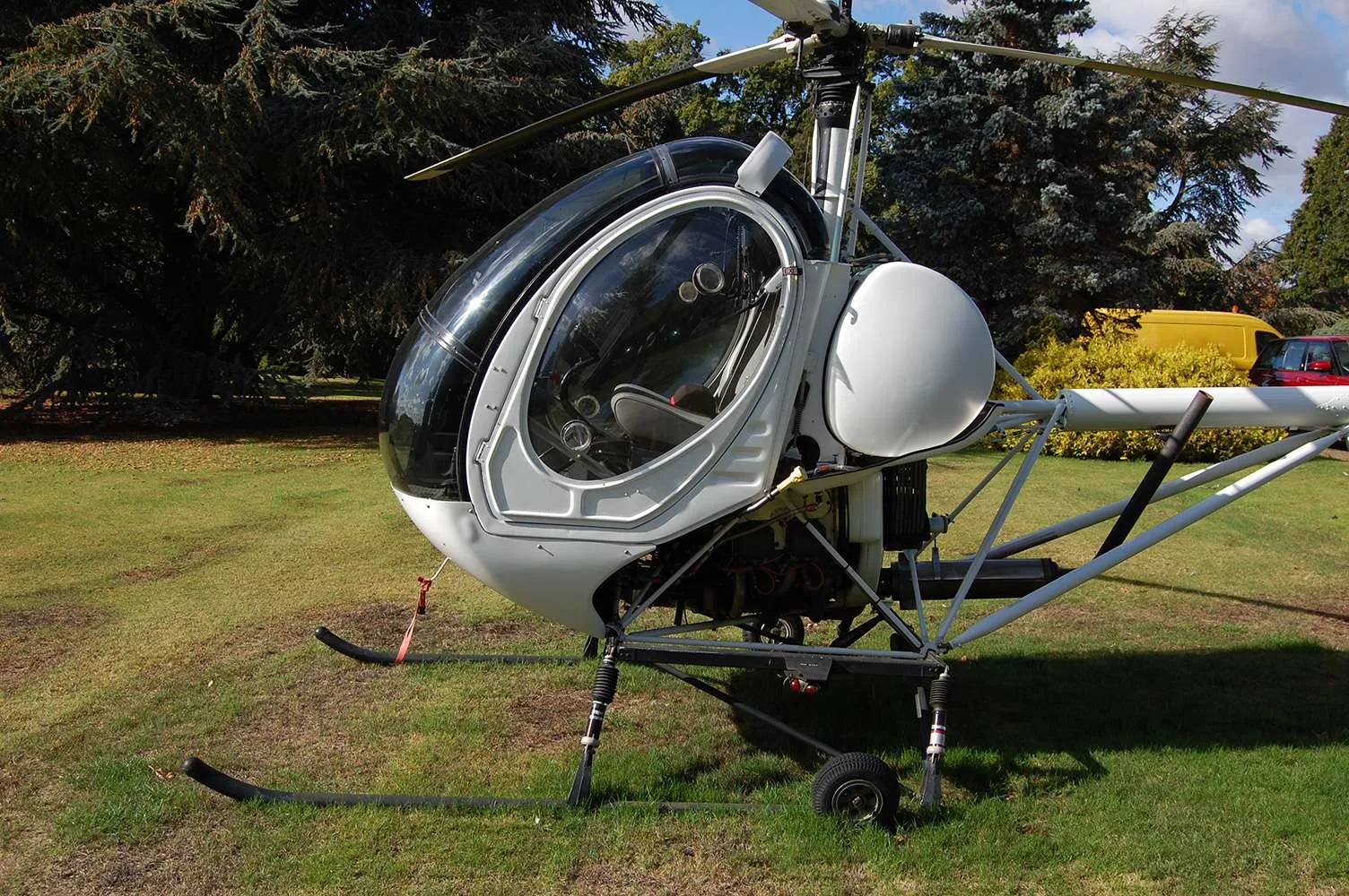 Marketing image of a 2006 Schweizer 269 CBi.