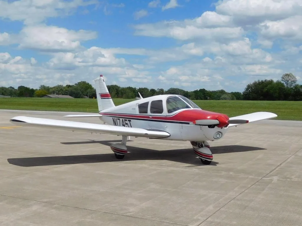 Exterior view of a 1971 Piper Cherokee 140D - N1745T Aircraft.