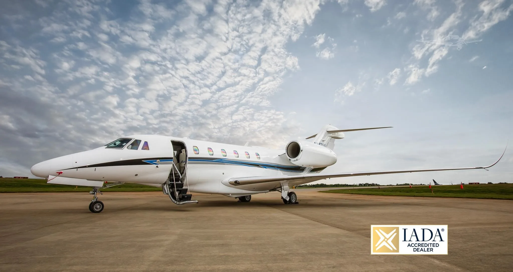 Exterior view of a 1997 CESSNA CITATION X, N347WS.
