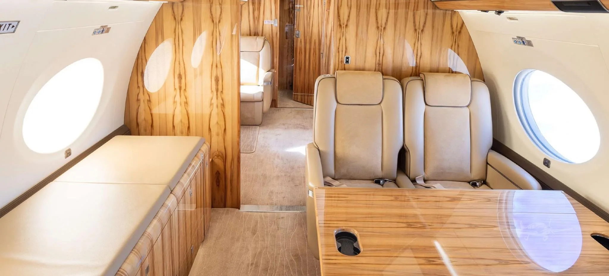 Cabin interior of a 2017 GULFSTREAM G650ER.