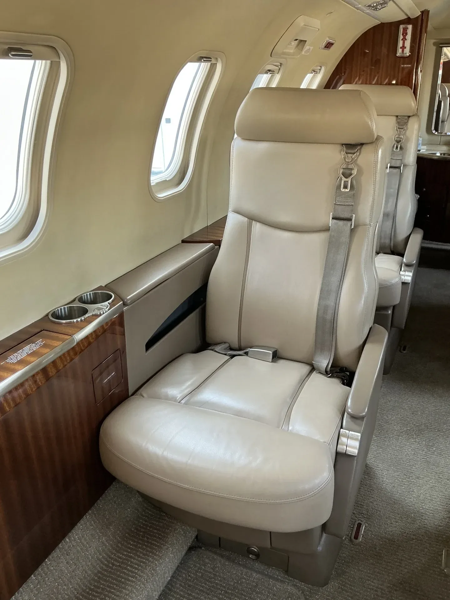 Cabin interior of a 2007 Learjet 45.