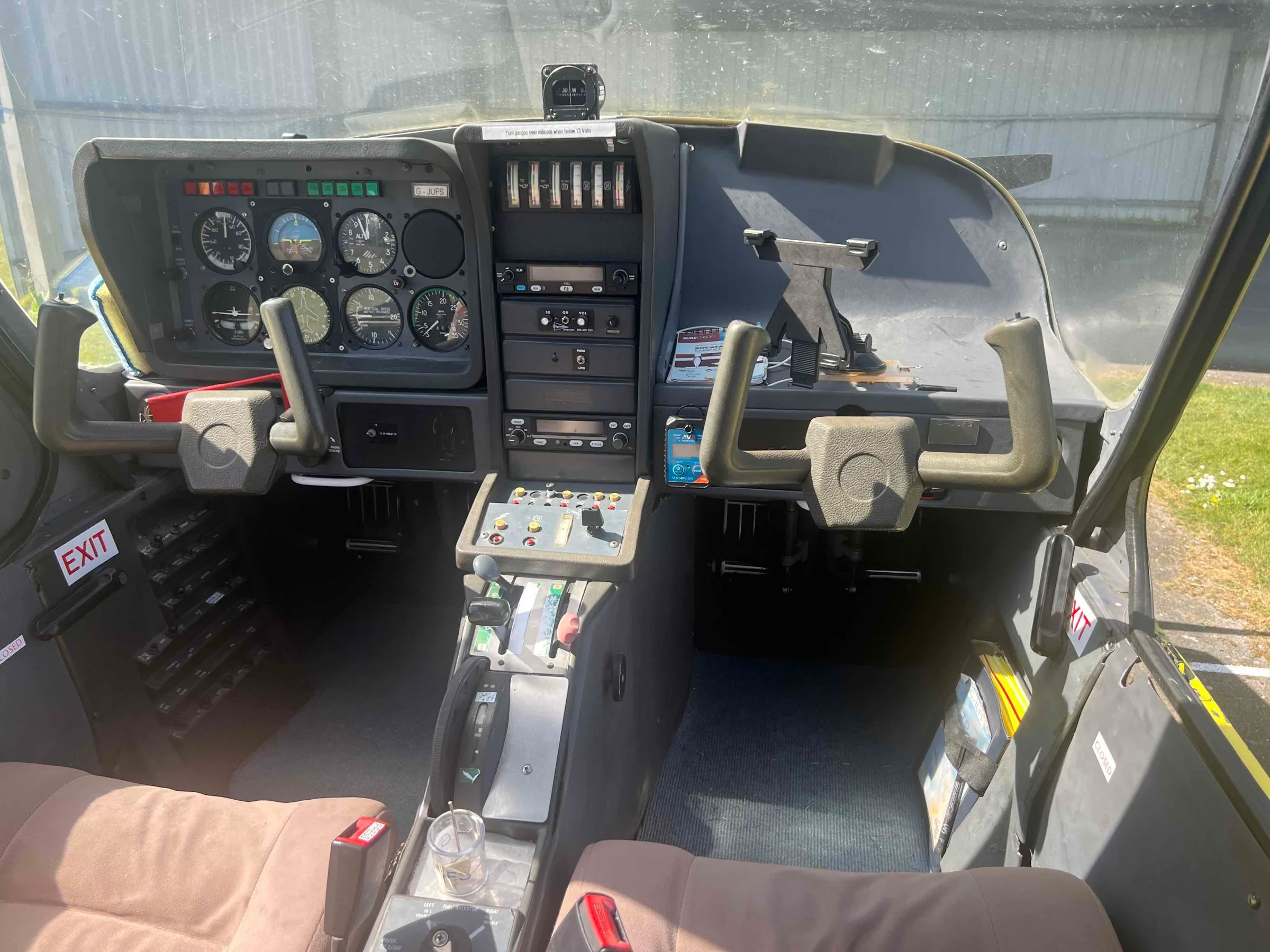 Cockpit and instrument panel of a 1989 Socata TB-9 Tampico.
