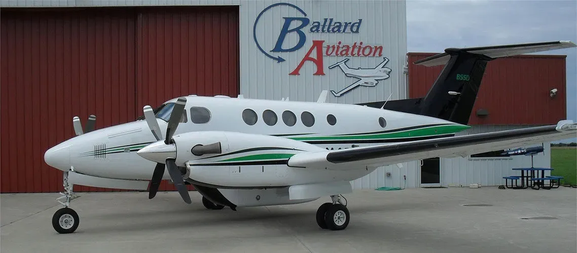 Avionics suite of a 2001 Beechcraft King Air B200C.