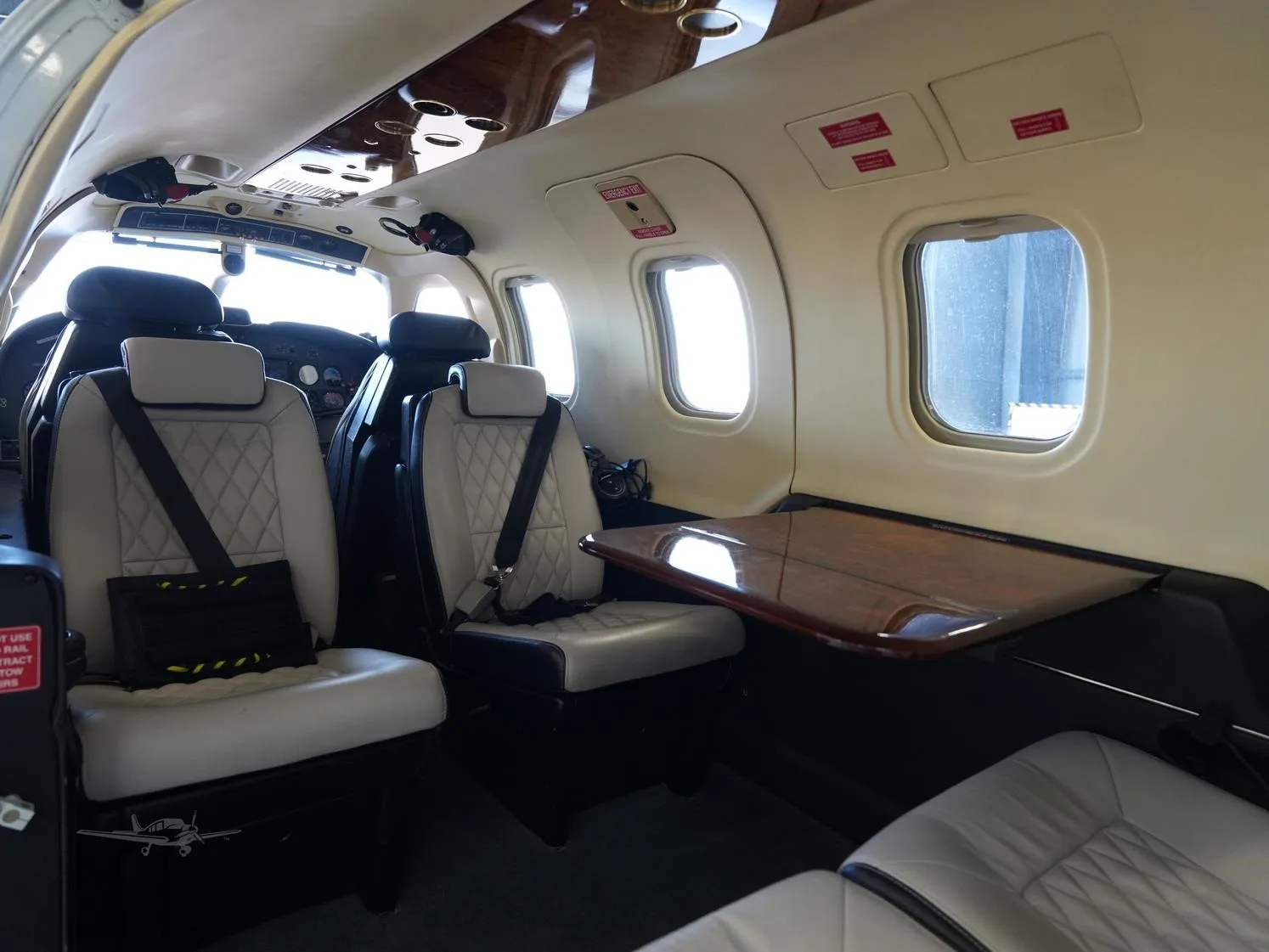 Cabin interior of a 2005 DAHER TBM 700C2.