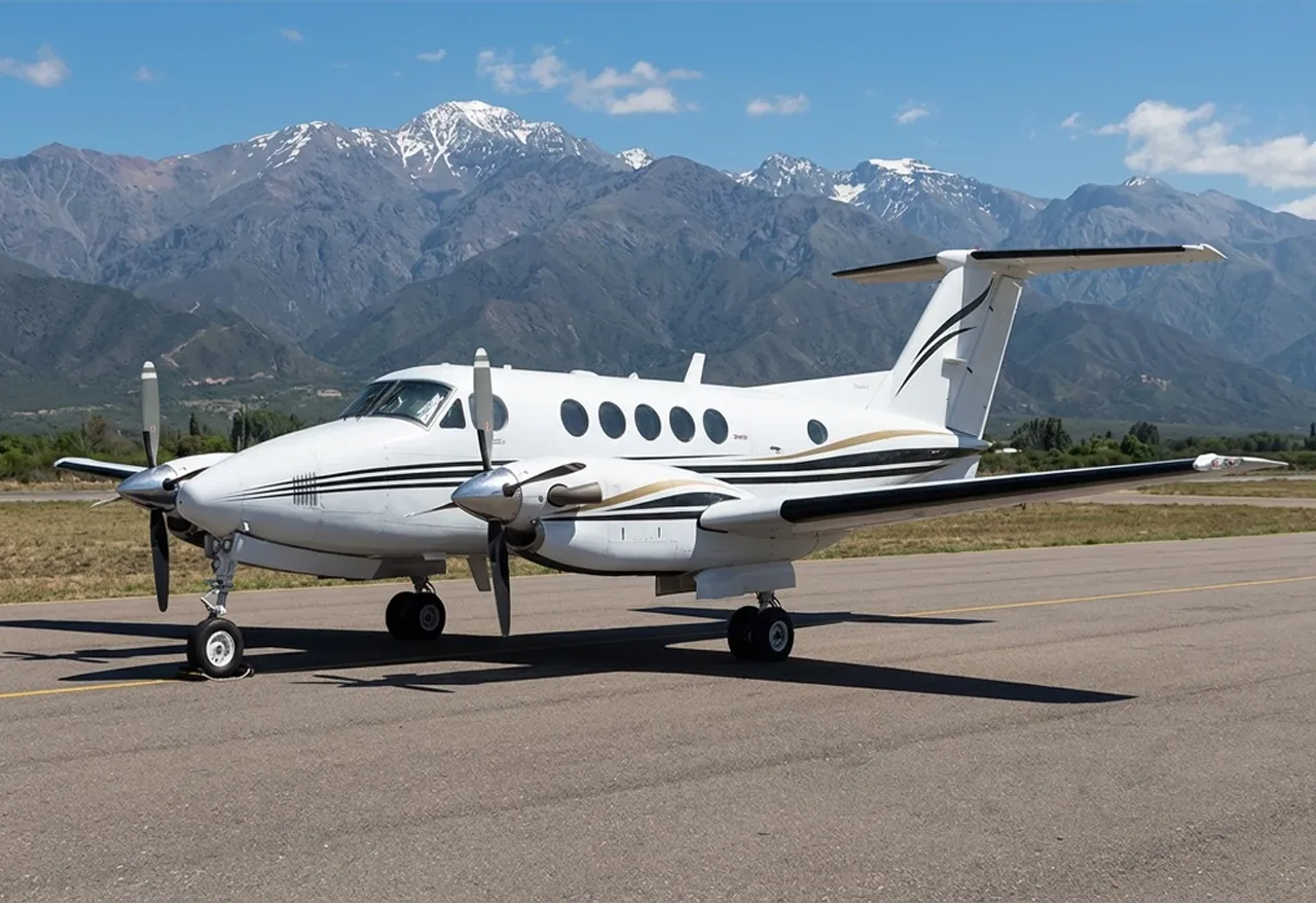 Exterior view of a Beechcraft Textron King Air 200, N576CL.