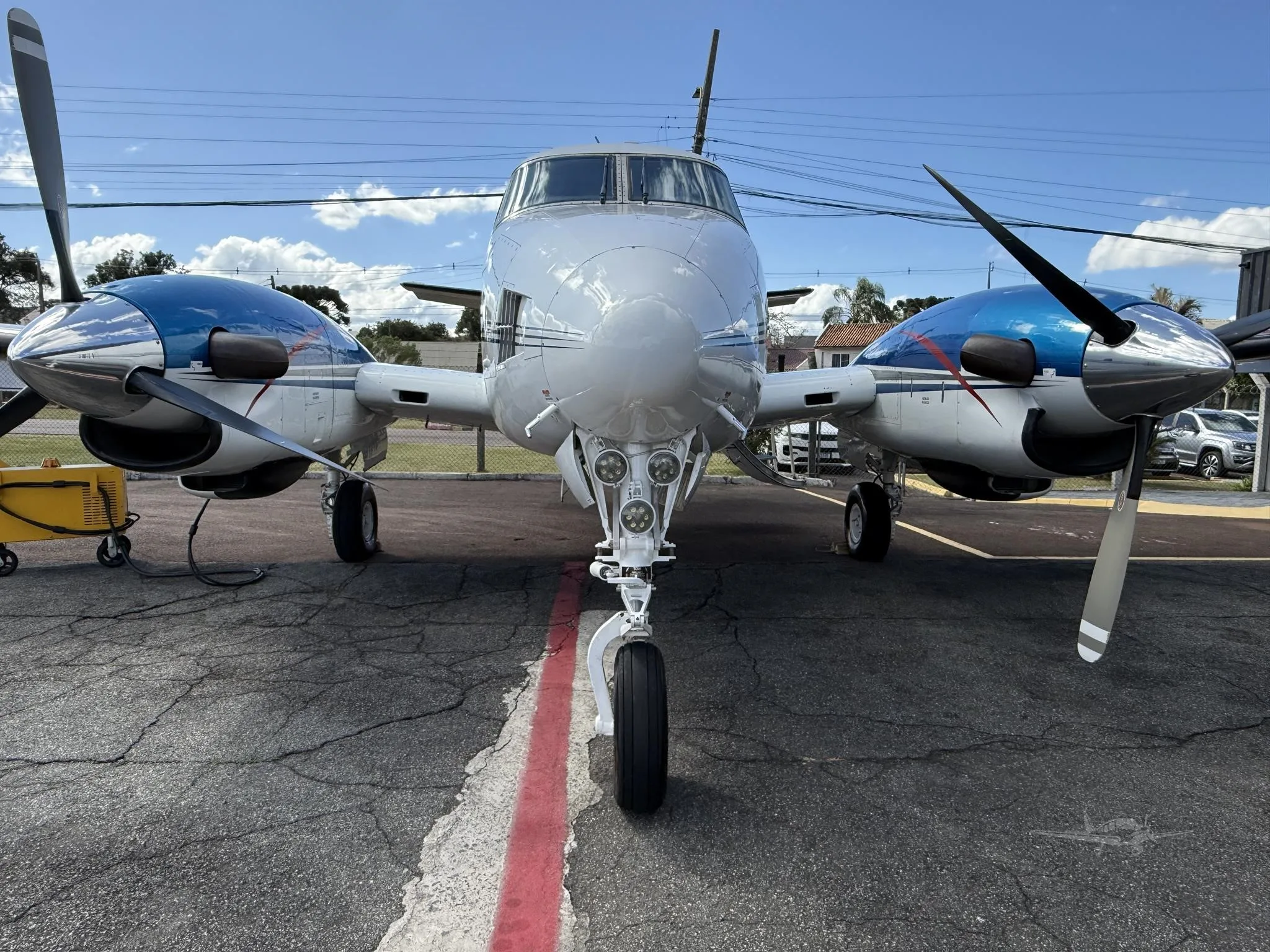 Exterior view of a 1978 BEECHCRAFT KING AIR C90.