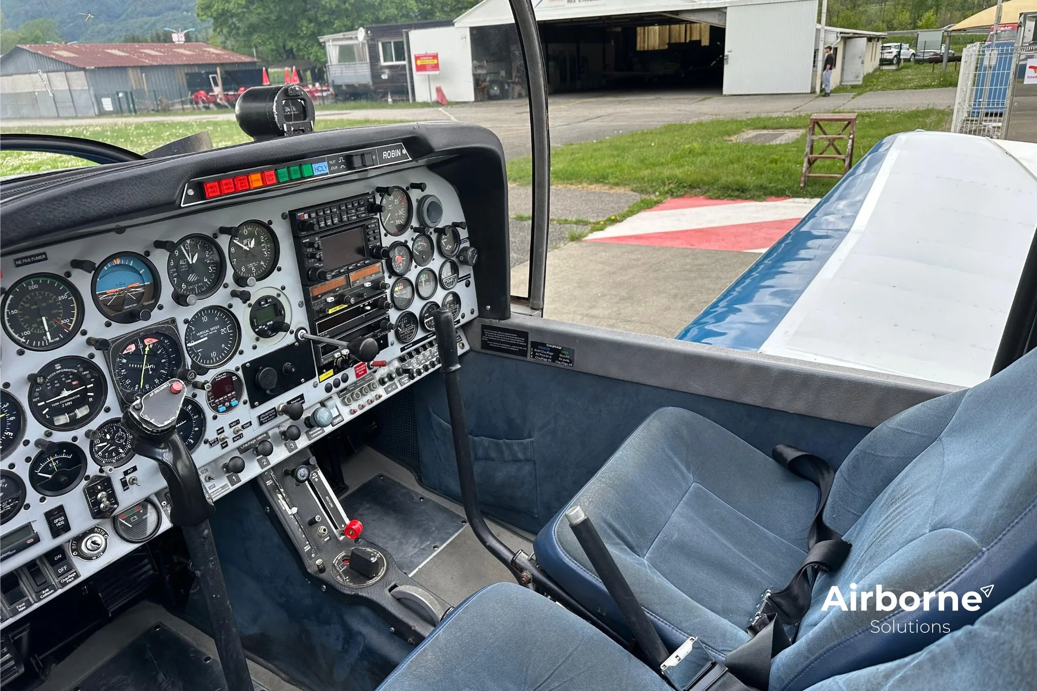 Cockpit and instrument panel of a 1989 Robin DR-400 180 Regent.