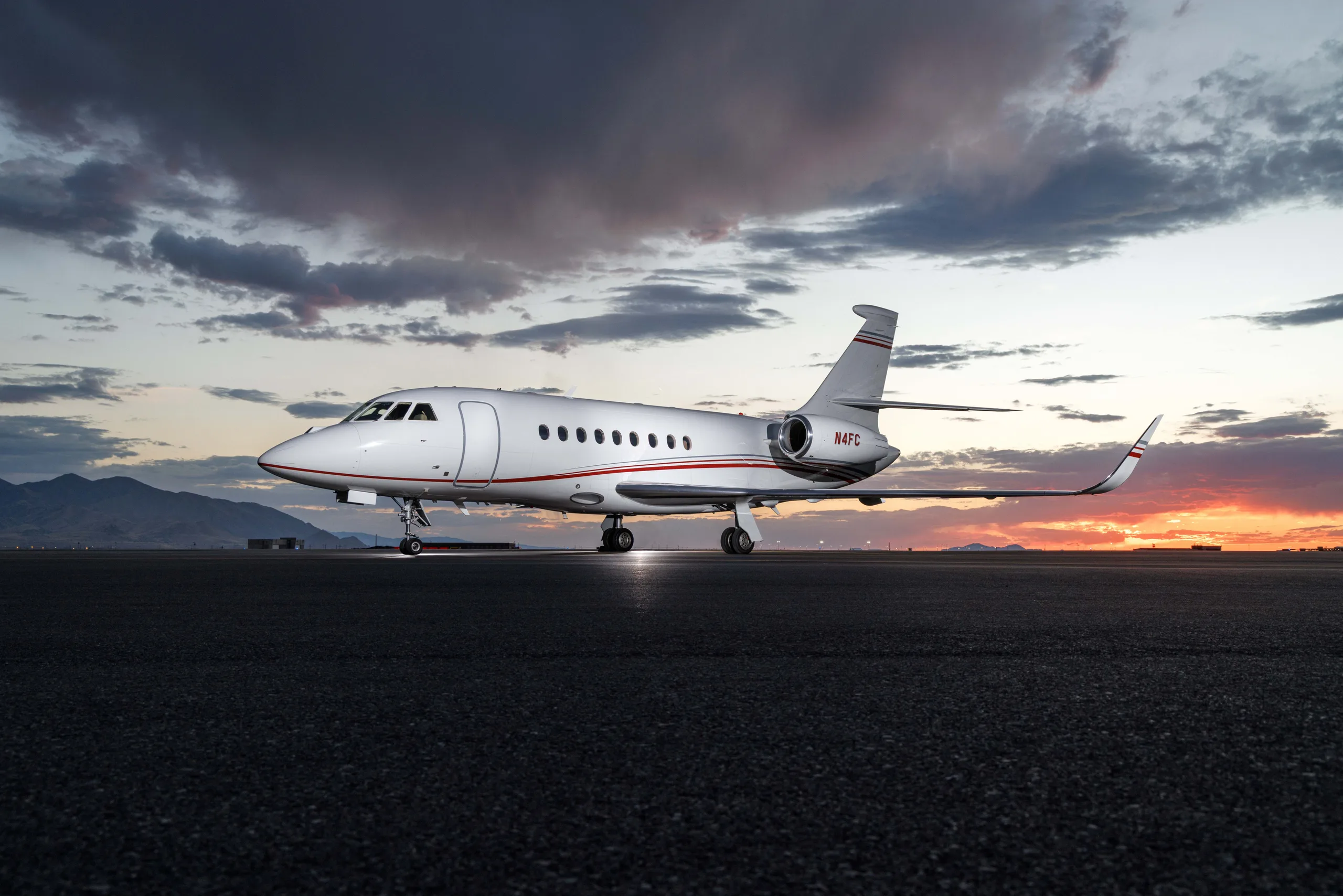 2013 Falcon 2000LX