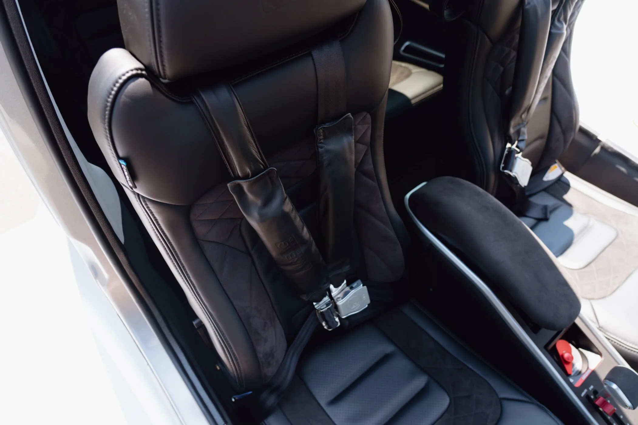 Cabin interior of a 2025 Cirrus SR22 G7+ GTS.