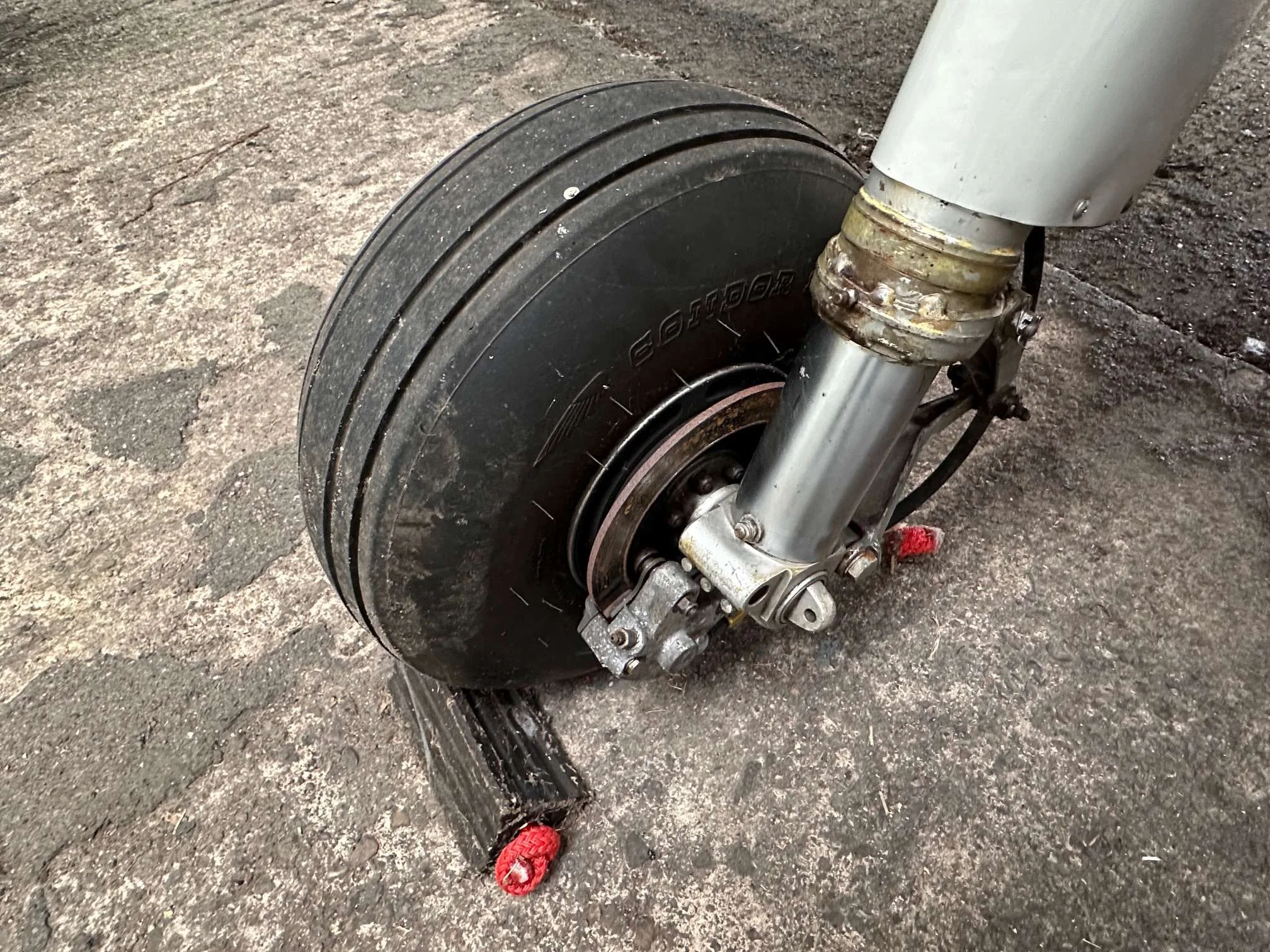 Engine detail of a 1951 de Havilland Aircraft Co DHC-1 Chipmunk 22.