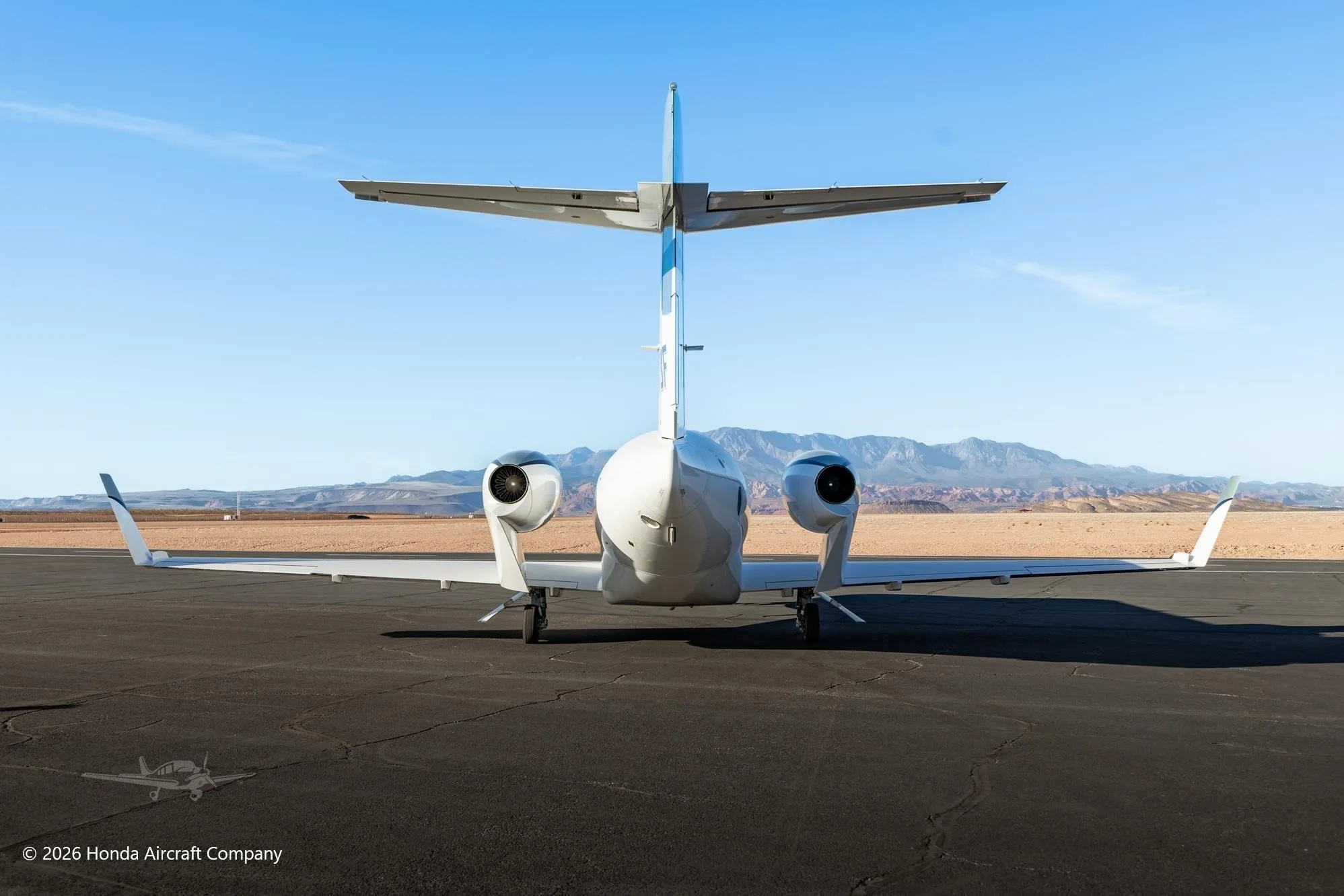 Exterior view of a 2019 HONDA JET ELITE S, N297SF.