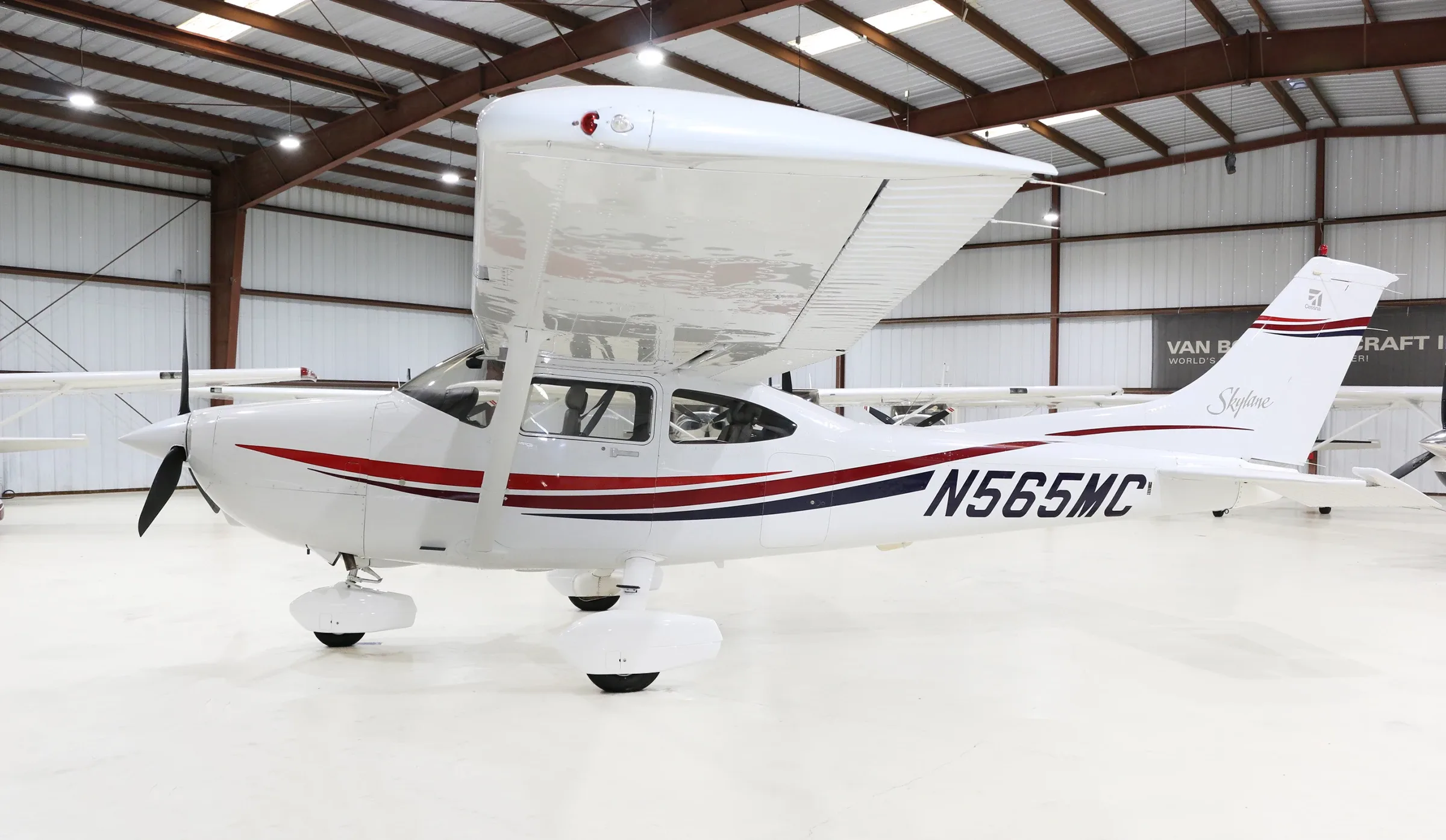 Exterior view of a Cessna Piston 182, G-ATLA.