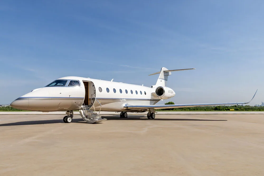 Cabin interior of a 2014 Gulfstream G280.