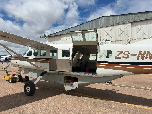 Exterior view of a 1995 Cessna Caravan 208B.