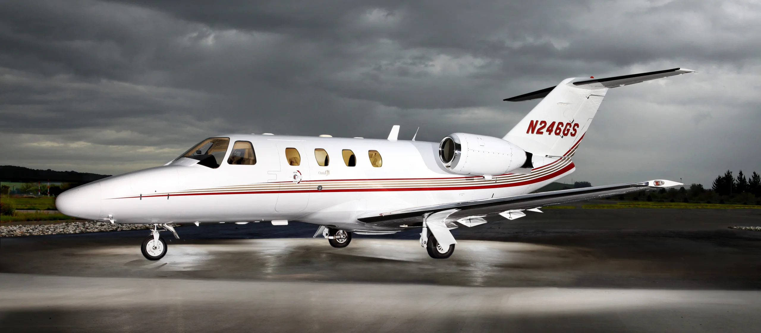 Cabin interior of a Cessna citation cj1 sn 525 0446.