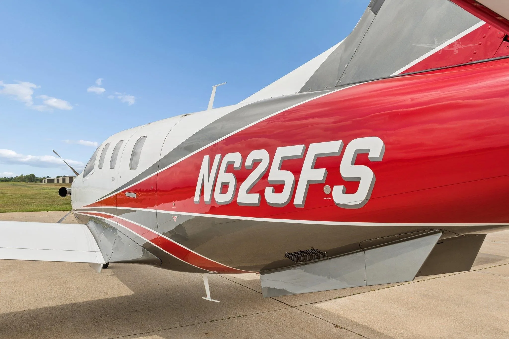Marketing image of a 1999 DAHER TBM 700B.