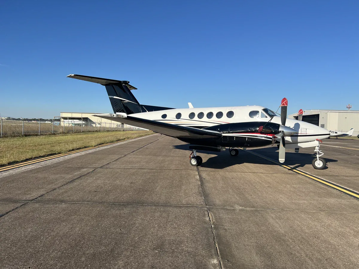 Exterior view of a 1981 Beechcraft King Air 200 SN, N550GL.