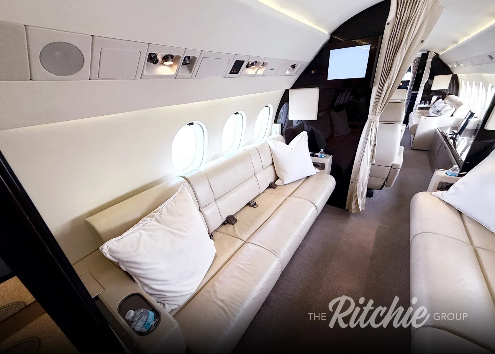 Cabin interior of a 1993 Dassault Falcon 900B.