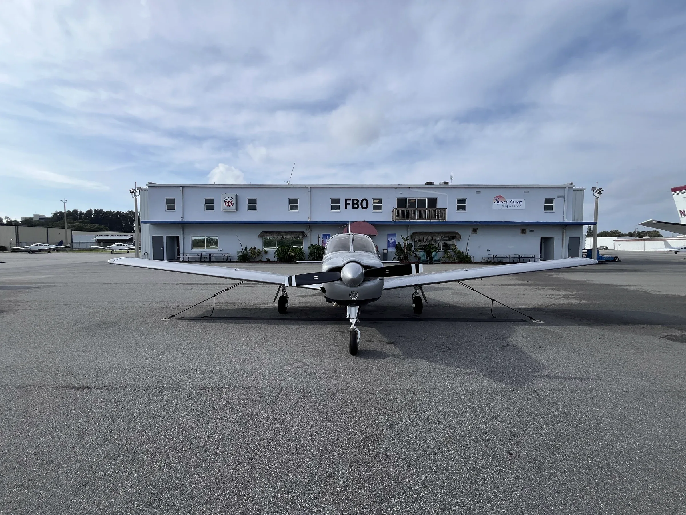 Exterior view of a 1996 Piper Arrow III, N4131C.