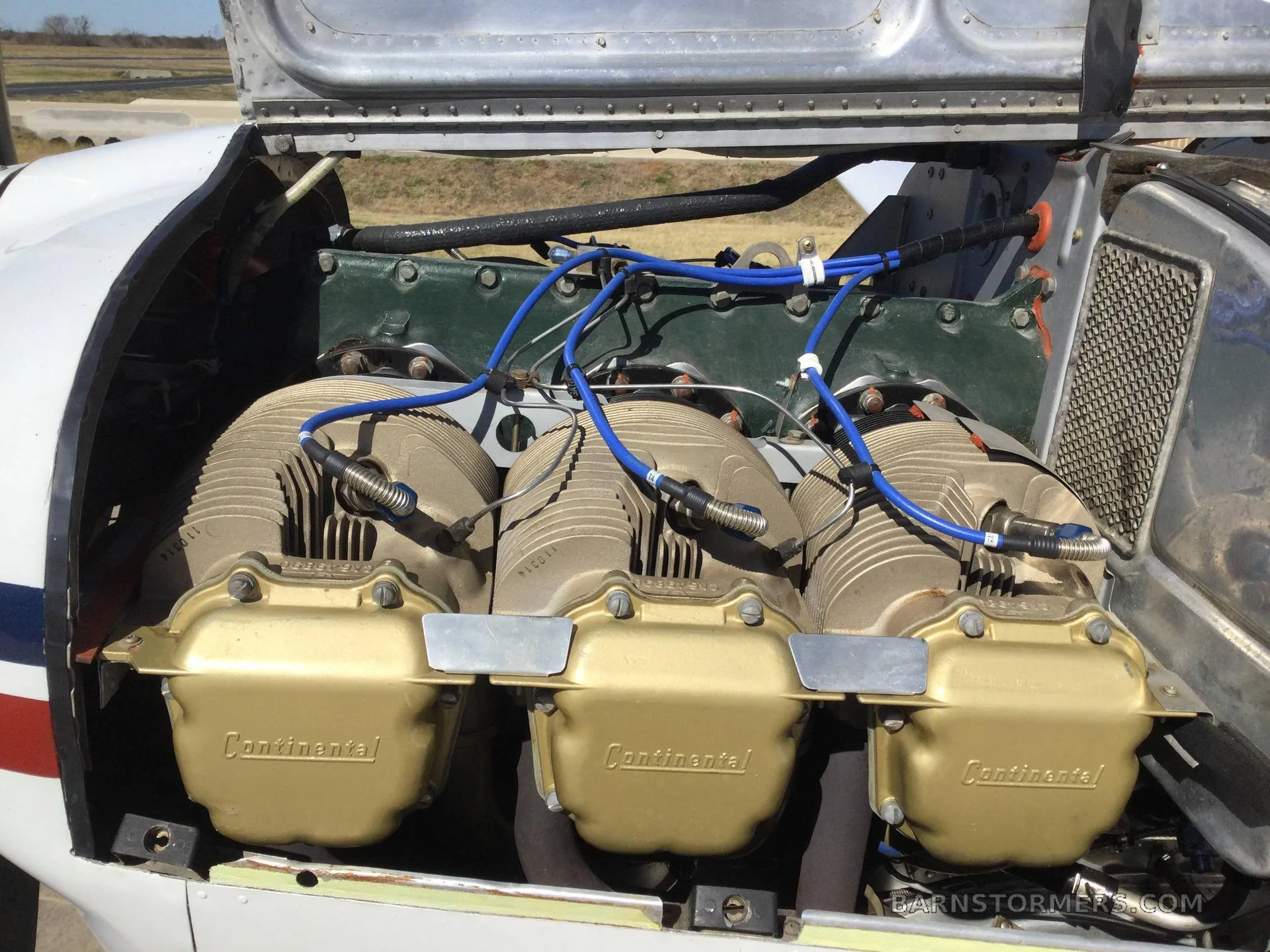 Avionics suite of a 1956 Beechcraft BONANZA.