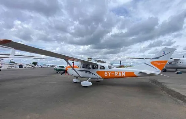Exterior view of a 2023 Cessna T206H.