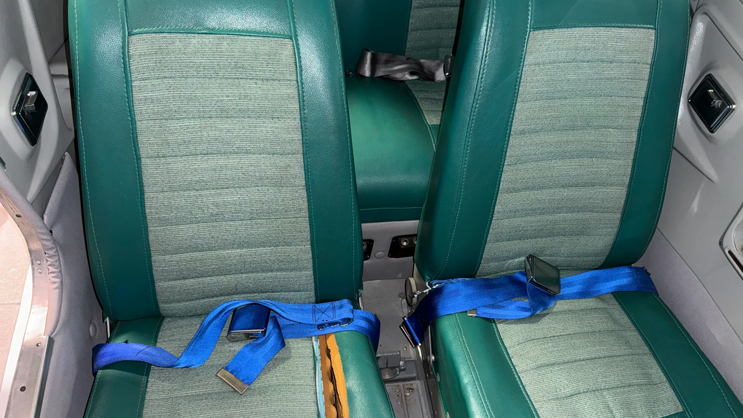 Cabin interior of a 1965 Mooney M20C - $65,900 - N5963Q (Here at Placerville).
