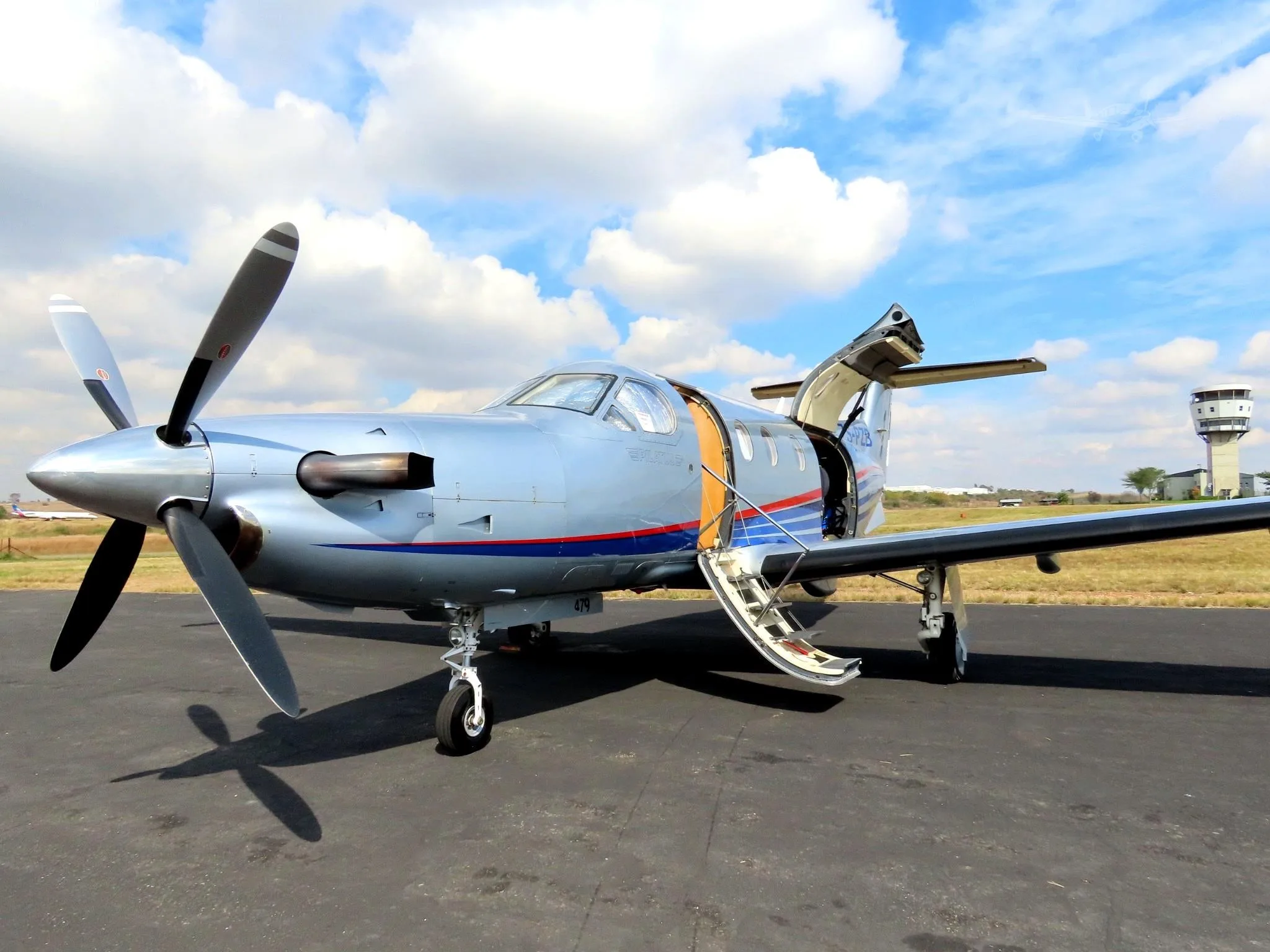 Exterior view of a 2003 PILATUS PC-12/45, ZS-PZB.