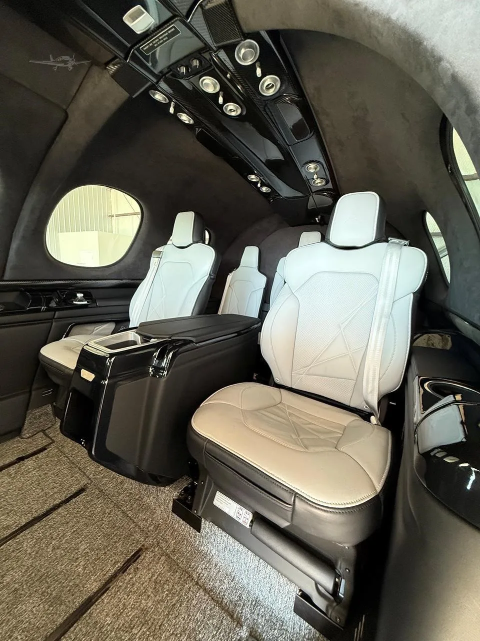 Cabin interior of a 2023 CIRRUS VISION SF50-G2+.