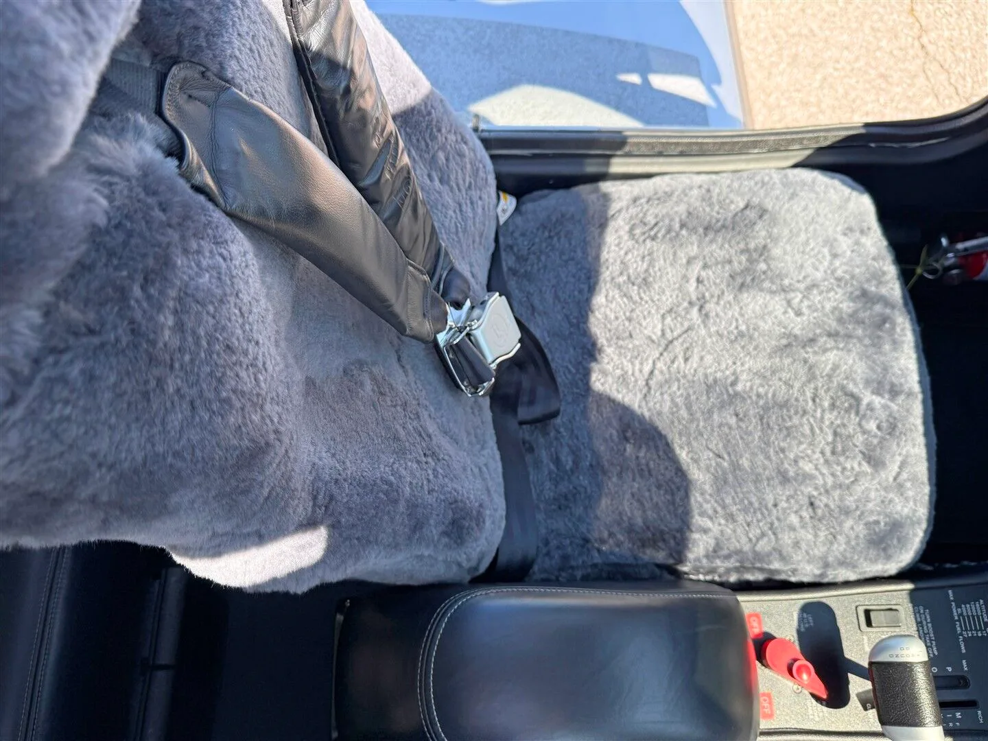 Cabin interior of a 2019 Cirrus SR22-G6 GTS.