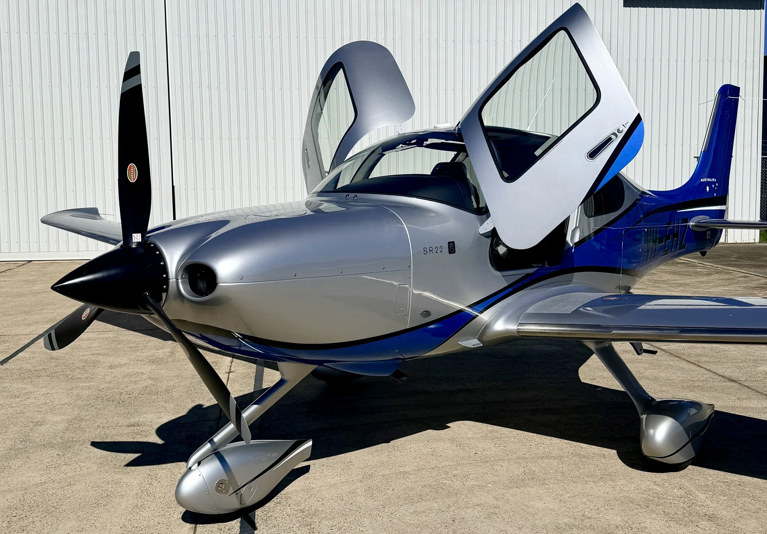 Exterior view of a 2003 Cirrus SR22, VH-SRI.
