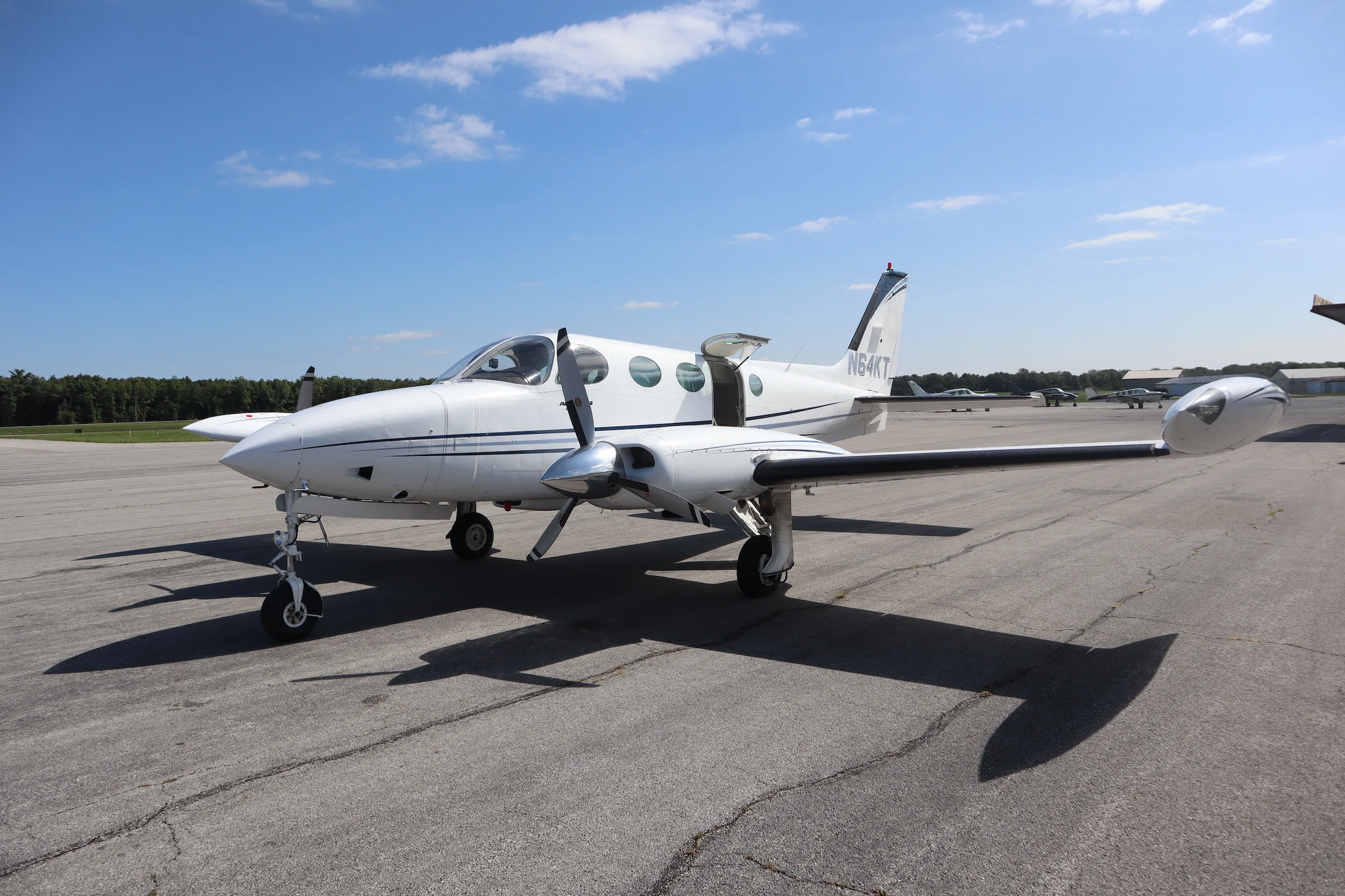 Exterior view of a 1976 Cessna 340A | TAS Aviation.