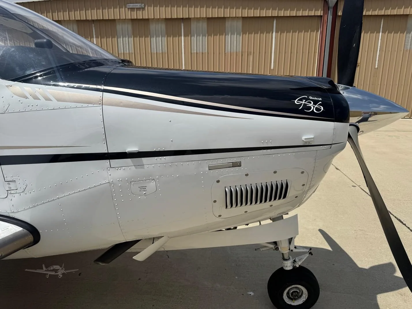 Exterior view of a 2007 BEECHCRAFT G36 BONANZA, N524HS.